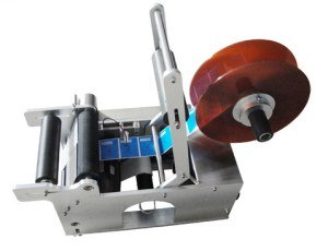 Semi Automatic Sticker Labeling Model SLM 100A