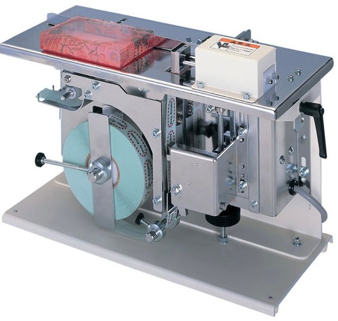 Semi Automatic Edge Security Sticker Labeling Model ELM 100